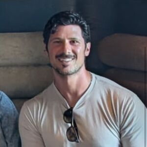 Meet your Posher, Zachary